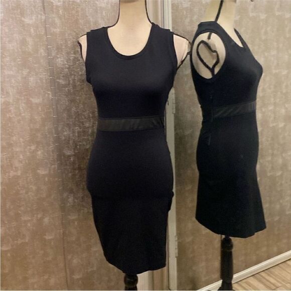 Sandro Elegant Black Cutout genuine leather detailed mini Dress, S - Picture 2 of 8